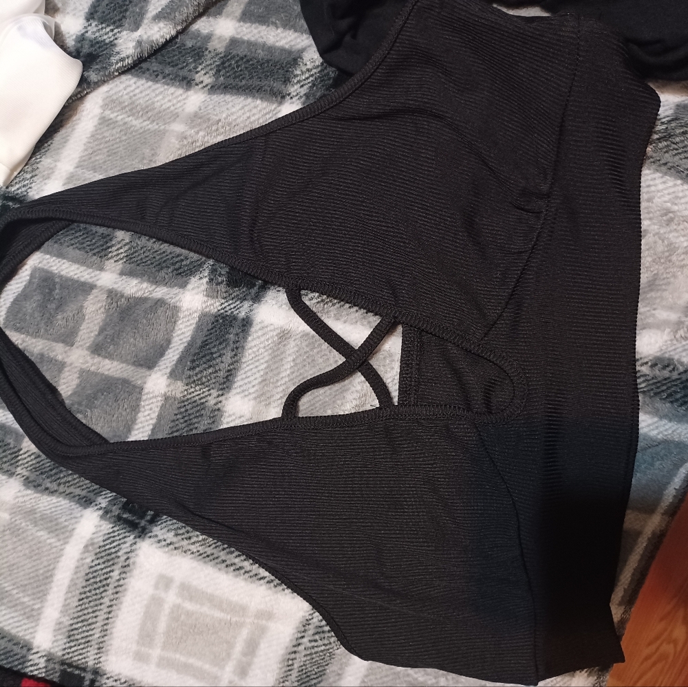 Cute crop tops
